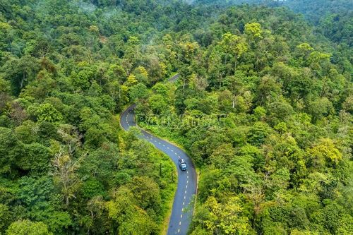 Cung đường về miền mây trắng
