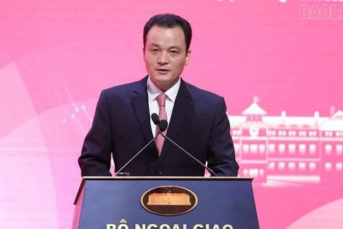 Phó Chủ tịch UBND tỉnh Giàng Quốc Hưng: Công tác đối ngoại đóng vai trò là tuyến đầu trong bảo vệ chủ quyền quốc gia, giữ vững an ninh biên giới, mở rộng không gian phát triển kinh tế - xã hội