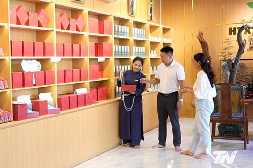 La Bằng đưa chè trung du cổ đến Festival Trà Quốc tế - Thái Nguyên 2026