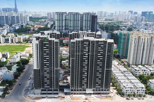 Được tháo gỡ pháp lý, nhà giá trăm triệu đồng/m² 'đổ bộ' thị trường TP.HCM