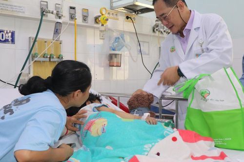 Tỷ lệ chữa khỏi ung thư nhi có thể đạt trên 70%