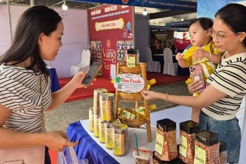 Thanh toán không dùng tiền mặt, tạo động lực cho tăng trưởng kinh tế và chuyển đổi số