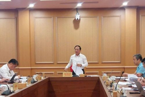 Công bố quyết định kiểm tra, giám sát đối với các Ban Thường vụ Tỉnh ủy Cao Bằng và Tuyên Quang