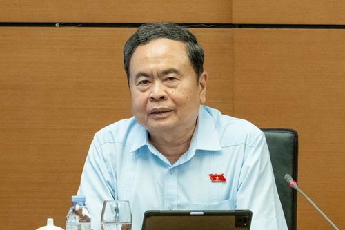 Chủ tịch Quốc hội: Tiếp tục rà soát để cắt giảm thực chất điều kiện kinh doanh