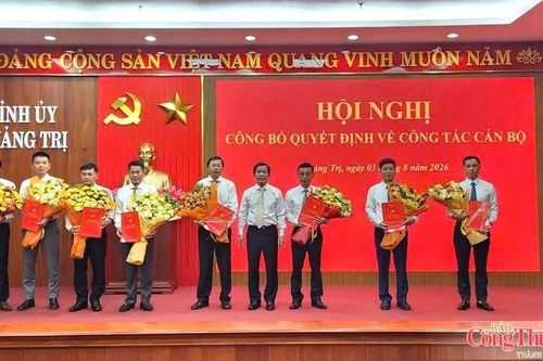 Quảng Trị điều động, bổ nhiệm 8 cán bộ lãnh đạo