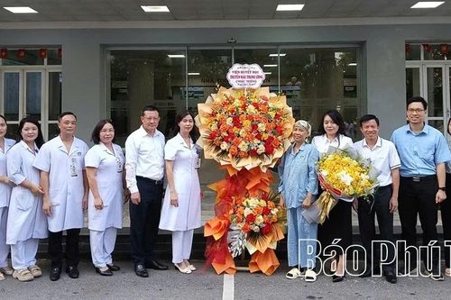 Bệnh viện Đa khoa tỉnh Phú Thọ điều trị thành công ca ghép tế bào gốc tự thân
