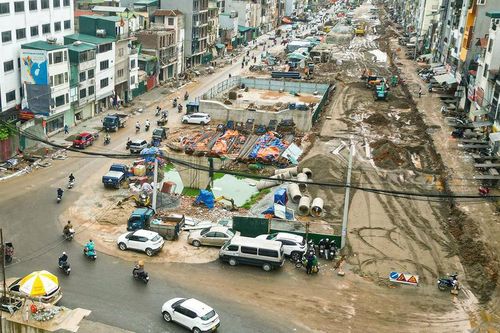 Cận cảnh tuyến Vành đai 1 dài hơn 2,2 km đang thi công ở Hà Nội