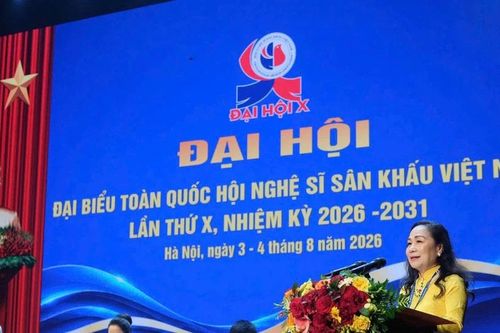 NSND Trịnh Thúy Mùi tái đắc cử Chủ tịch Hội Nghệ sĩ Sân khấu Việt Nam