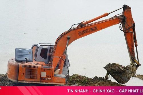 Ra quân dọn dẹp rác thải, khơi thông dòng chảy sông La