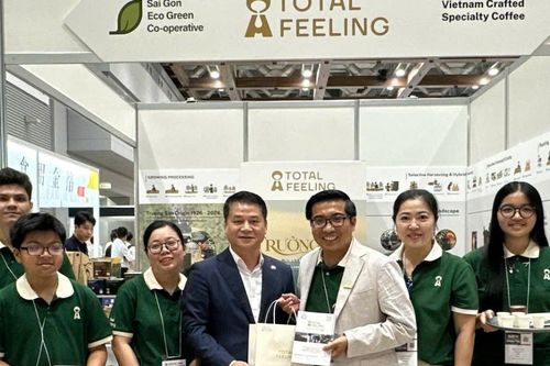 Khi một hợp tác xã Việt Nam bán cà phê như doanh nghiệp toàn cầu