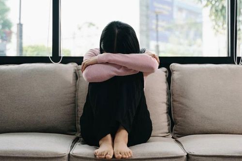 7 dấu hiệu cảnh báo bạn đang tự ngược đãi bản thân, dấu hiệu thứ 5 rất nhiều người mắc phải