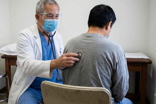 Đồng nhiễm HIV và bệnh lao: 'Gánh nặng kép' tàn phá hệ miễn dịch
