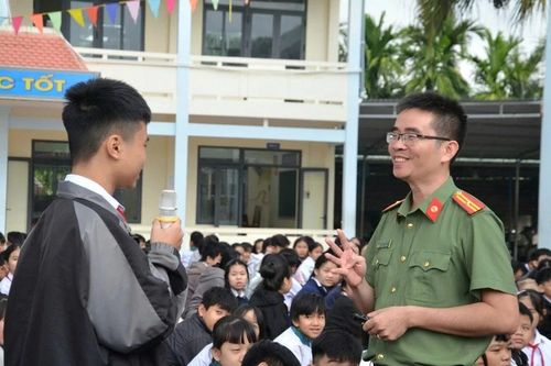 Phối hợp xây dựng 'lá chắn' bảo vệ học sinh