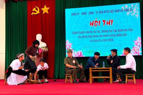 Lũng Cú: Tạo bước 'đột phá' xây dựng nếp sống văn minh nơi biên giới