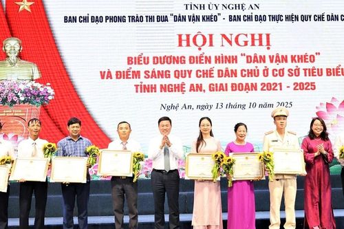 Nghệ An đẩy mạnh phong trào thi đua 'Dân vận khéo'