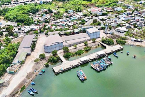 Cảng cá trăm tỷ 'ngủ quên' bên sông vì tàu lớn không thể cập bến
