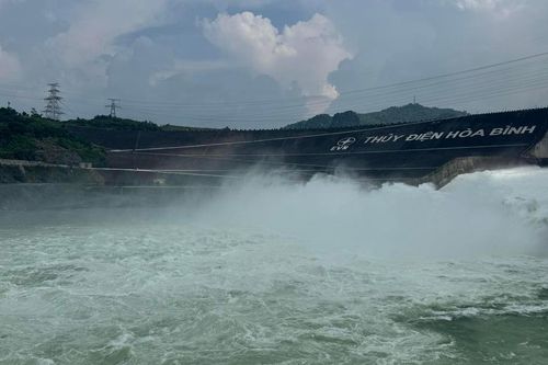 Các sông ở khu vực Bắc Bộ có khả năng xuất hiện lũ biên độ từ 2-3m