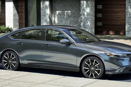 Xe hybrid của Honda lập kỷ lục doanh số tại Mỹ do giá xăng tăng cao