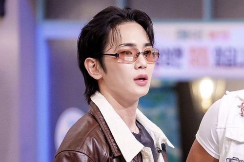 Key (SHINee) tái xuất mạng xã hội sau 8 tháng