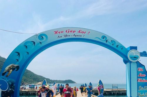 Bảo đảm duy trì kết nối giao thông giữa đất liền và xã Tân Hiệp