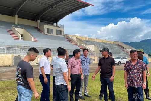 Lào Cai kiểm tra công tác chuẩn bị Giải Bóng đá nữ các dân tộc thiểu số Việt Nam – VTV Cup lần thứ I tại phường Nghĩa Lộ