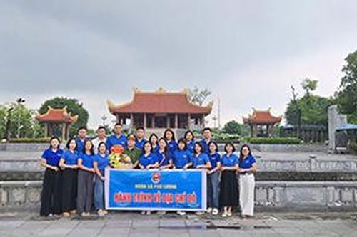 Giáo dục truyền thống qua những di tích cách mạng