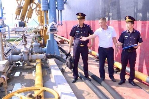 Hải quan lấy ý kiến doanh nghiệp, đề xuất bãi bỏ 10 thủ tục hành chính trong lĩnh vực xăng dầu