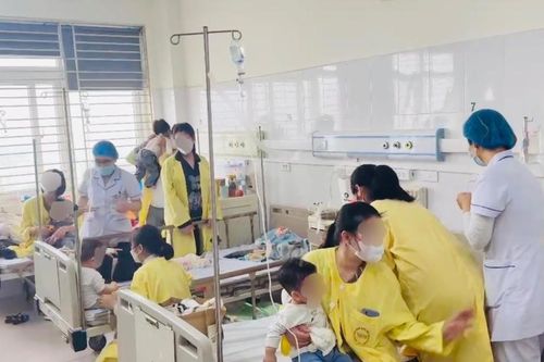 Chủ động phòng cúm mùa, tránh nguy cơ biến chứng nặng