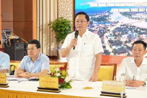 TP Huế cam kết tháo gỡ nút thắt, thúc đẩy cộng đồng doanh nghiệp phát triển