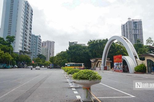Hiện trạng khu vực thí điểm phố đi bộ thông minh đầu tiên ở Hà Nội