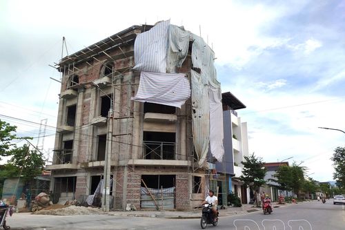 Thiếu lao động tại công trình nhà ở dân sinh