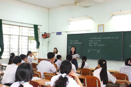Kỳ thi tuyển sinh lớp 10 THPT chuyên tỉnh Lâm Đồng diễn ra nghiêm túc, đúng quy chế