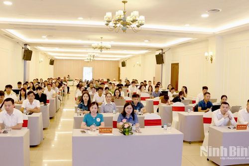 Bồi dưỡng kiến thức, kỹ năng chuyển đổi số trong quản lý khách sạn vừa và nhỏ
