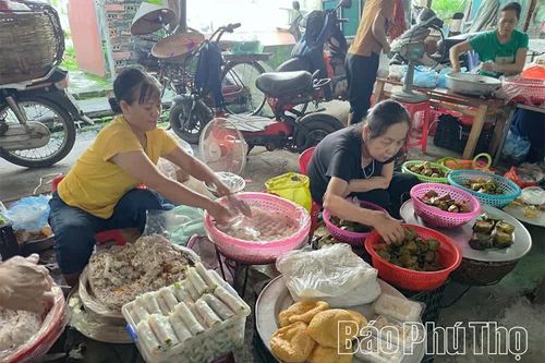 Chợ quê giữa lòng phố thị