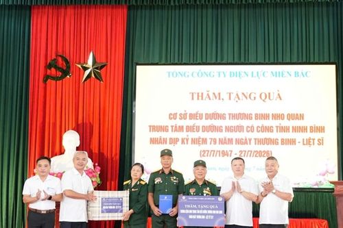 EVNNPC: Nhiều hoạt động ý nghĩa tri ân và chăm lo người lao động