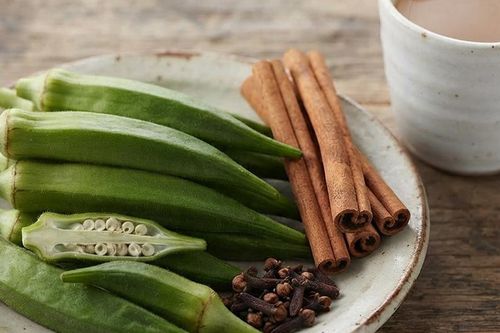 5 lợi ích khi phụ nữ uống nước đậu bắp kết hợp với quế và đinh hương