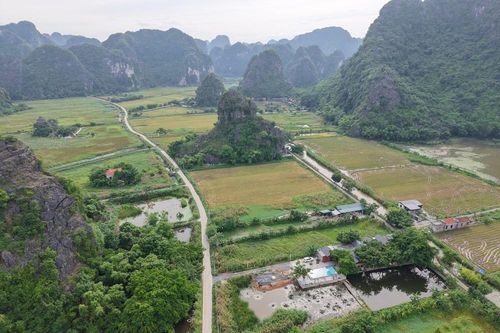 Xem xét xử lý hình sự đối với vi phạm trong Di sản Tràng An