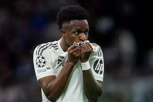 Arsenal vỡ mộng: Real Madrid thông báo trói Vinicius bằng hợp đồng tới 2032