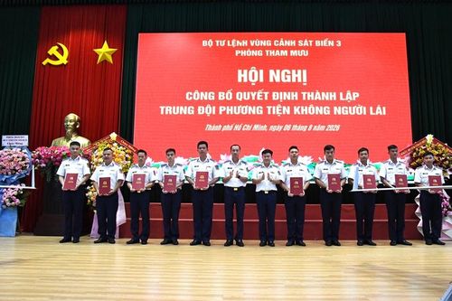Bộ Tư lệnh Vùng Cảnh sát biển 3 thành lập Trung đội Phương tiện không người lái