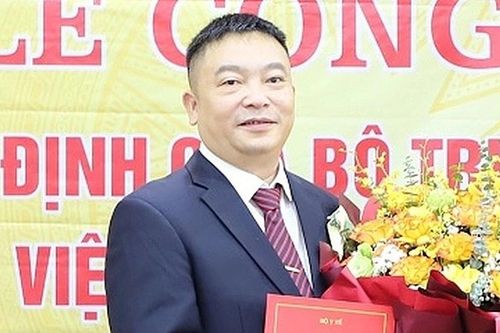 Hé lộ 'ký hiệu lạ' tại những cọc tiền trong két sắt của Viện trưởng