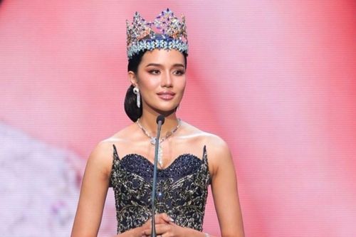 Đương kim Miss World chia buồn sau vụ xả súng ở Thái Lan