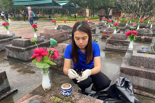 Từ trong công việc hằng ngày...