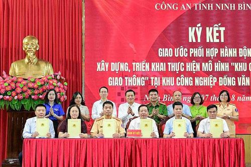 Ninh Bình: 100% xã, phường đồng loạt mở lớp hướng dẫn lái xe an toàn