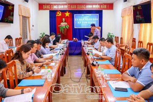 Đoàn giám sát Trung ương làm việc tại xã Tam Giang về thực hiện các Chương trình mục tiêu quốc gia