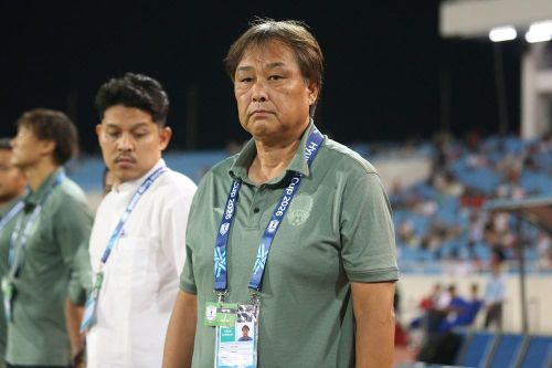 HLV Campuchia: 'Xuân Son khiến hàng phòng ngự của chúng tôi phải làm việc rất vất vả'