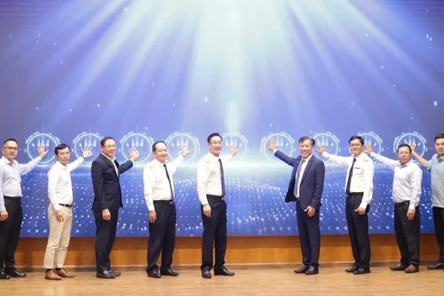 Thuế Thành phố Hồ Chí Minh ra mắt Tổng đài AI và nền tảng thanh toán số
