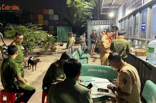 CSGT 'trắng đêm' kiểm tra ma tuý tài xế kinh doanh vận tải