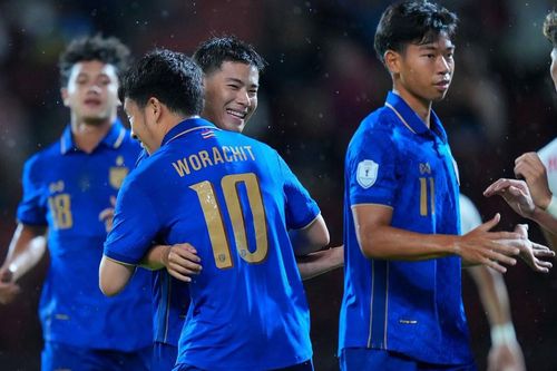 Video bóng đá Thái Lan vs Myanmar: VAR tặng quà 'Voi chiến'
