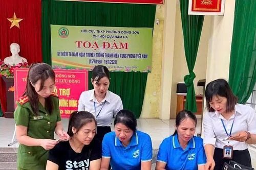 Tạo điều kiện để người yếu thế, người ở xa trung tâm tiếp cận hành chính công thuận lợi