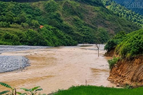 Đã tìm thấy thi thể nạn nhân mất tích trong vụ sạt lở tại thủy điện Mý Háng Tầu